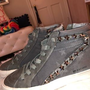 Vintage Havana army green sneakers